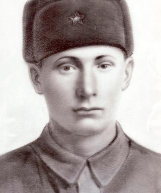 Толстов Иван Гаврилович
