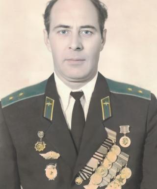Левшов Иван Дмитриевич
