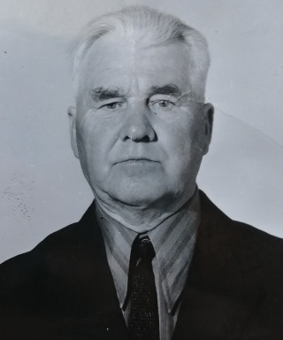 Попов Леонид Иванович