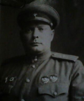Гнеев Иван Иванович