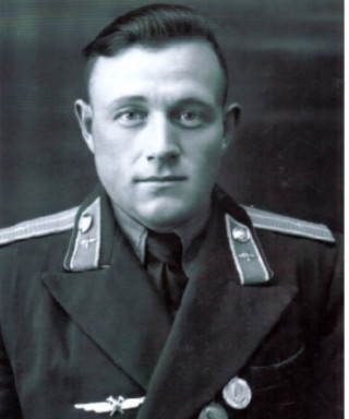 Карлов Алексей Васильевич