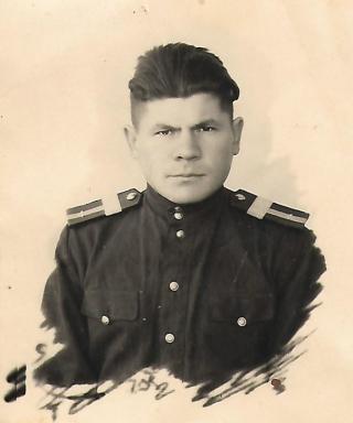 Глухов Виктор Иванович