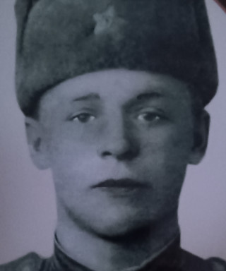 Петров Валентин Владимирович