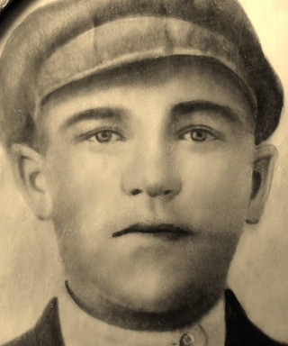 Ярковой Пётр Андреевич