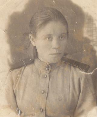 Блинова (Грязнова) Клавдия Дмитриевна