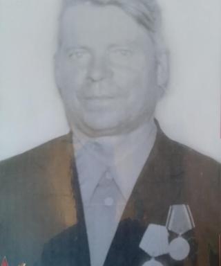 Кривошеев Анатолий Максимович