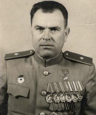 Бурмаков Иван Дмитриевич