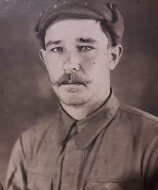 Комаров Иван Григорьевич
