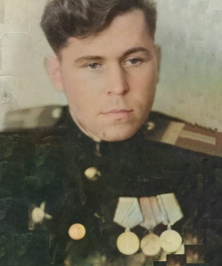 Паков Авенир Дмитриевич