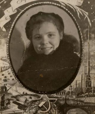 Шарыпина (Блохина) Анна Ивановна