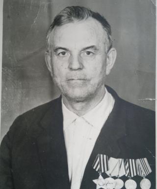 Колесников Григорий Васильевич