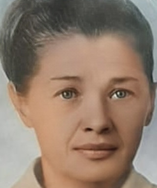 Панкратова (Евтеева) Галина Савельевна