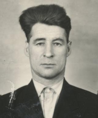 Лежнин Иван Васильевич