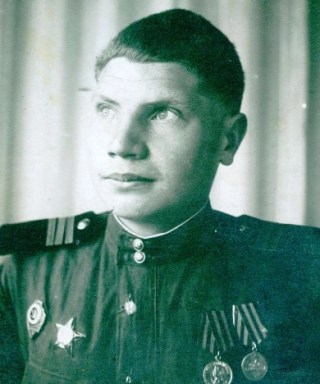 Поносов Петр Лазаревич