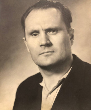 Грибенников Александр Егорович