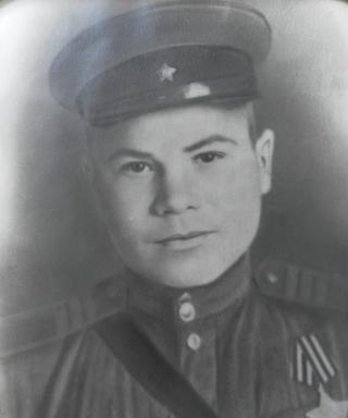 Толстобров Иван Алексеевич