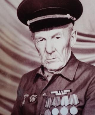 Николаев Михаил Максимович