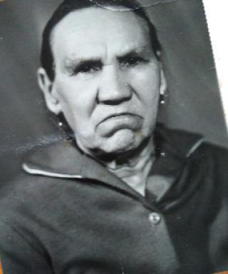 Гуляева Евгения Кононовна