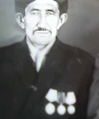 Абдрахов Есет (неизвестно)