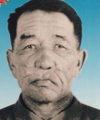 Гусманов Каким (неизвестно)