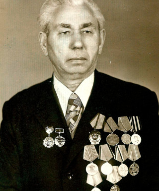 КАДЫРОВ АБДУЛЛА КАДЫРОВИЧ