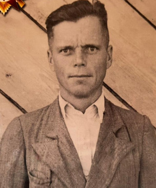 Овчинников Яков Матвеевич