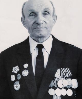 Комаров Михаил Максимович