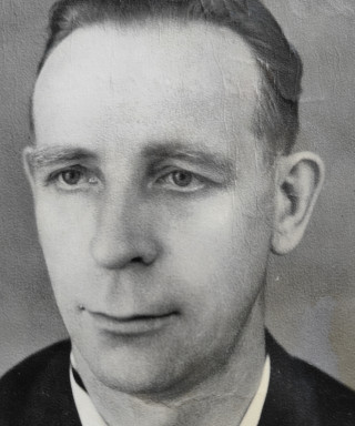 Угроватов Иван Петрович