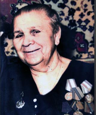 Веселова Клавдия Алексеевна