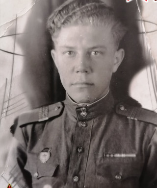 Попов Виталий Дмитриевич