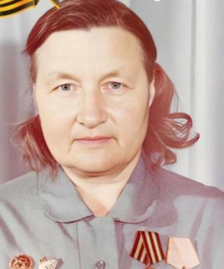 Гоголева (Листарова) Мария Степановна