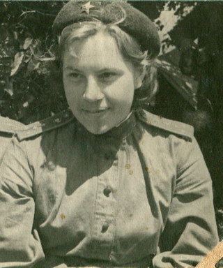 Данилкова Александра Иосифовна