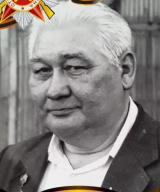 Кравцов Владимир Тихонович