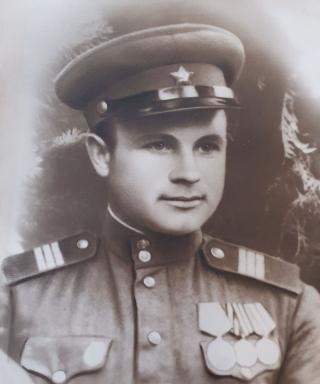 Симонов Виктор Андреевич