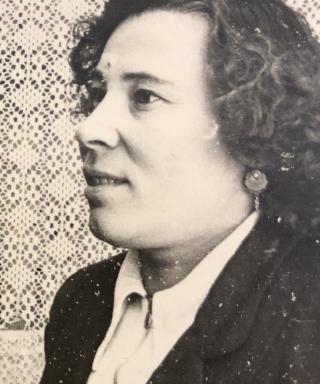 Разумова (в замужестве Комарова) Зинаида Павловна