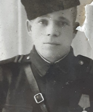 Белоусов Иван Леонтьевич