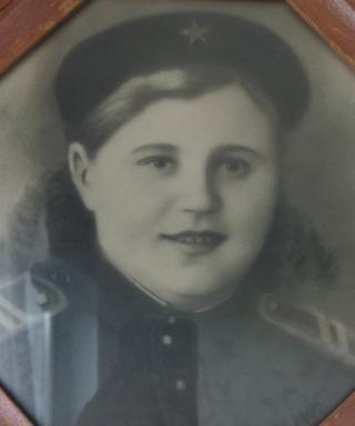 Попова-Мелекесцева Анна Васильевна