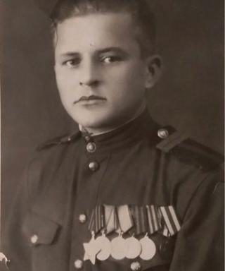 Торкунов Леонид Максимович