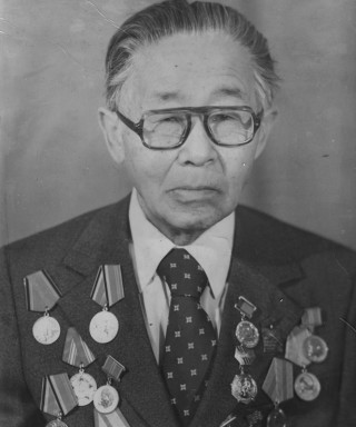 Эрдниев Урюбджур Эрдниевич