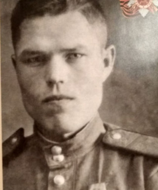 Лавров Иван Евтихеевич