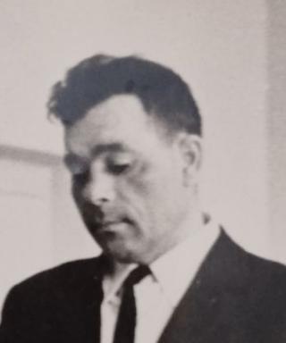 Шарнов Владимер