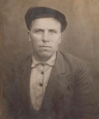 Голынин Иван Иванович