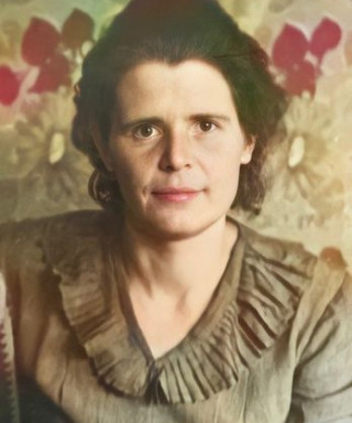 Павлова Александра Иванова