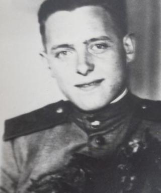 Холопов Симон Александрович
