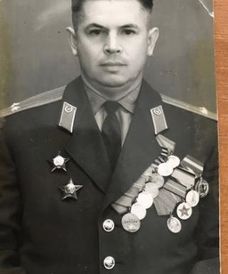 Тихонов Эдуард Александрович