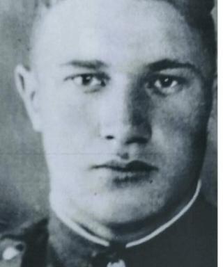 Глухов Александр
