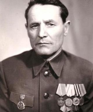 Хмелёв Андрей Иванович