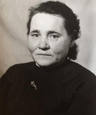 Голуб Нина Даниловна