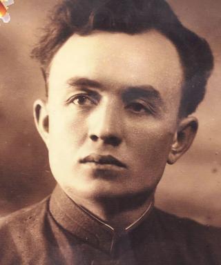 Старостин Василий Яковлевич