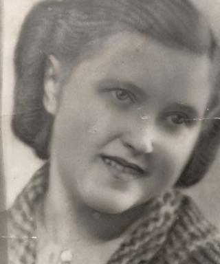 Шишкова Евгения Васильева